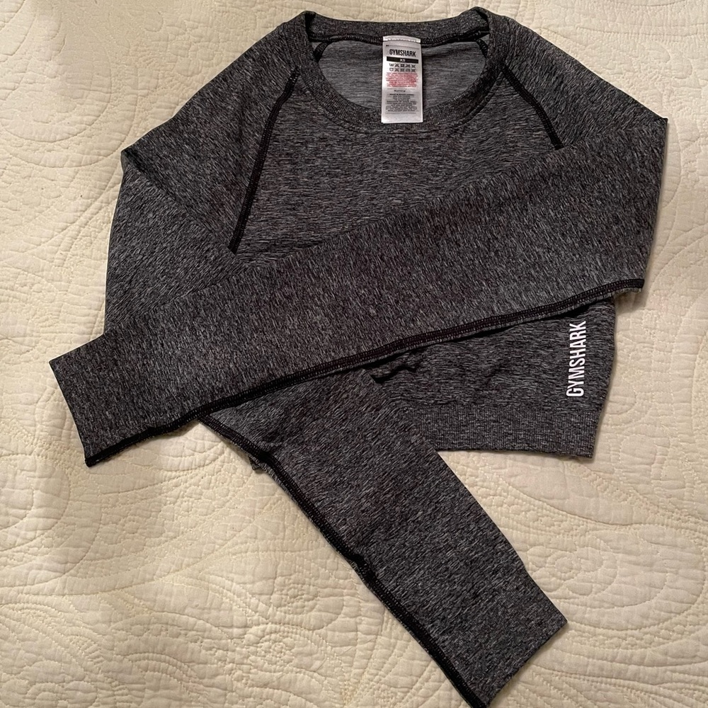 Gymshark Adapt Marl Seamless Long Sleeve Crop Top - Black